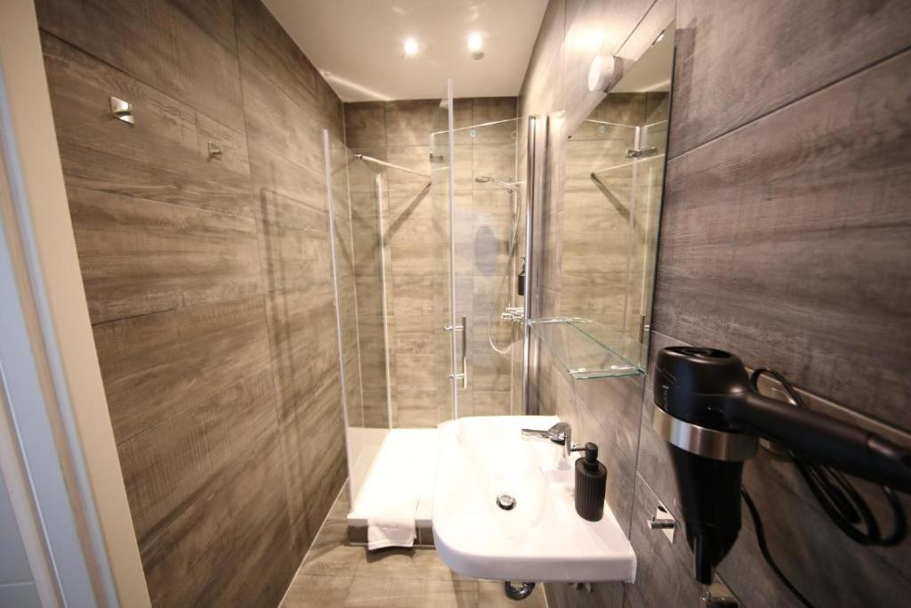 Luxomes: Aparthotel Nuernberg Zentrum Sued Esterno foto